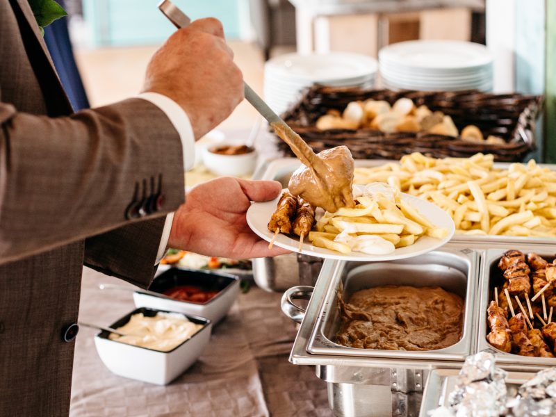 Barbecue aan het strand